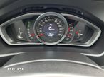 Volvo V40 T2 Momentum - 17