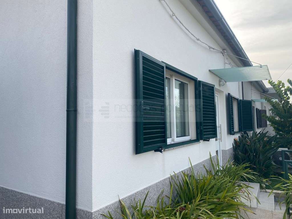 Moradia Térrea T3 - bem localizada-16