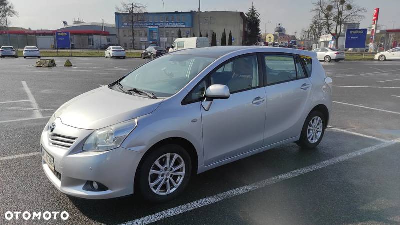 Toyota Verso 1.8 Premium EU5 MS - 6