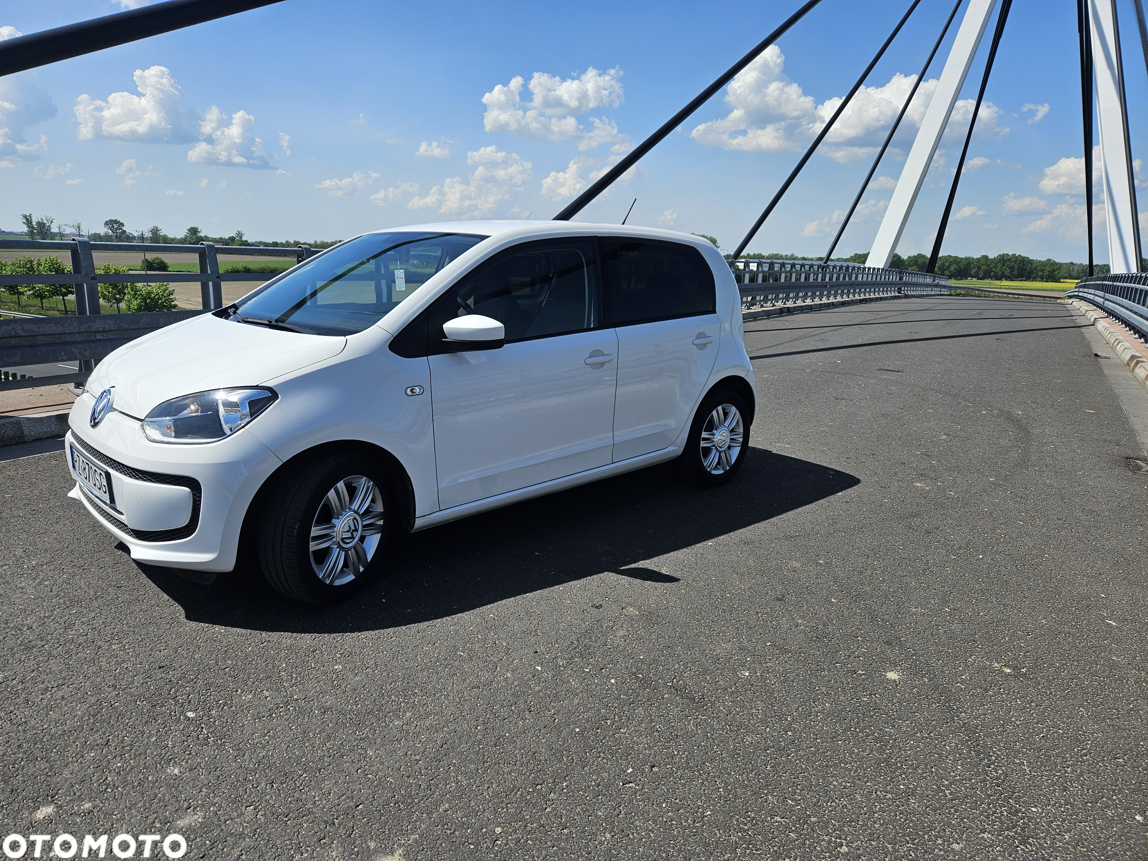 Volkswagen up! - 27