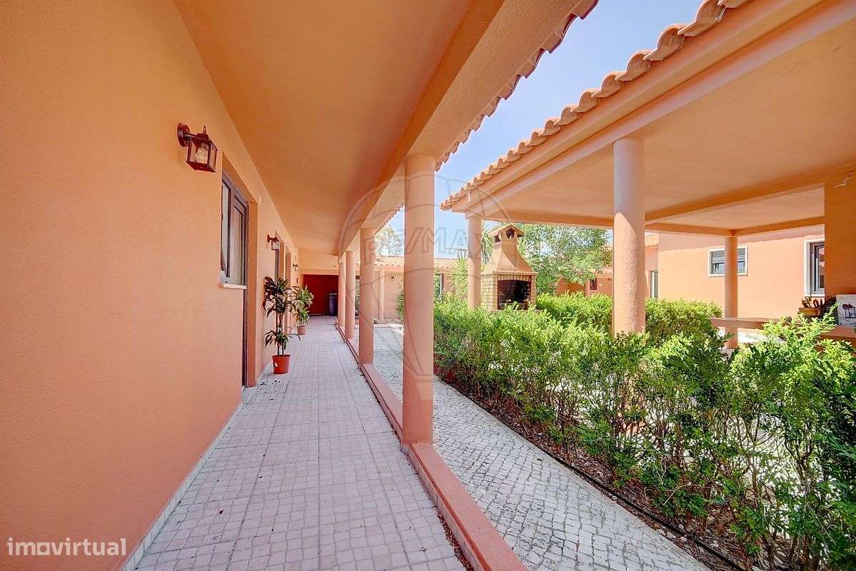 Moradia T6 para venda-37