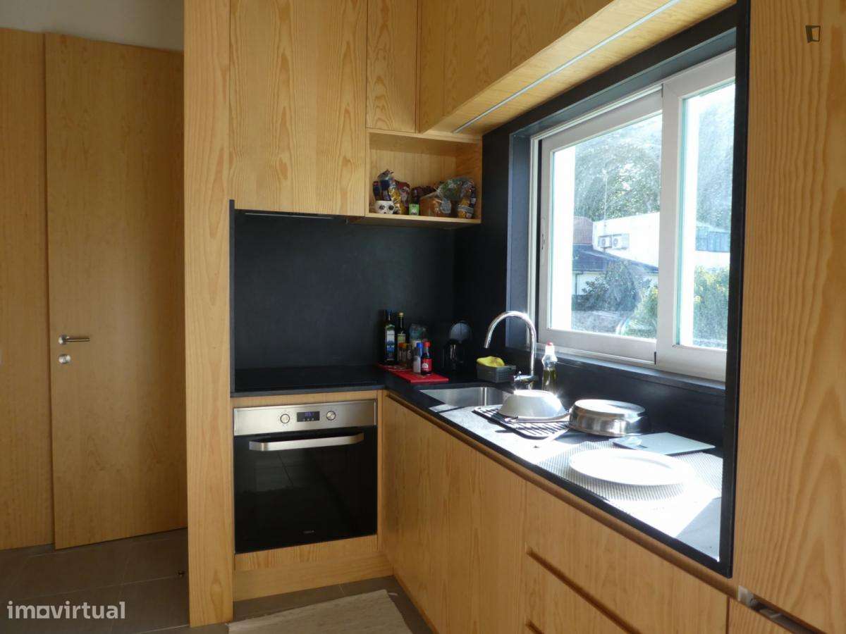 Quarto - localizado em Vila nova de gaia - Grande imagem: 5/19