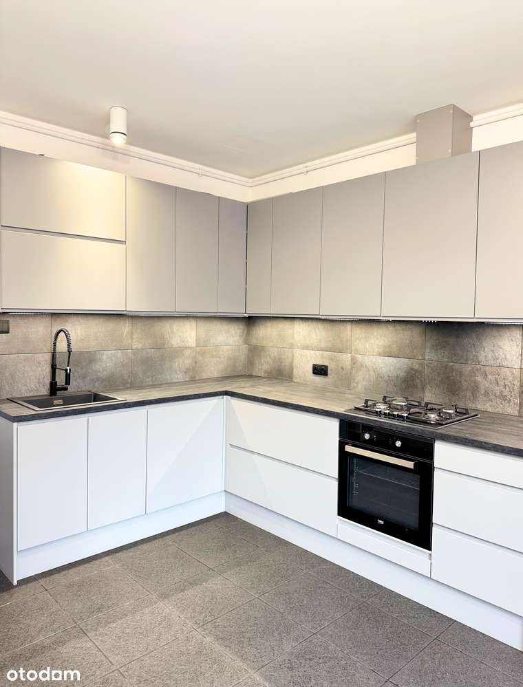 Wykończony apartament, 3 pokoje, Plac Andrzeja-4