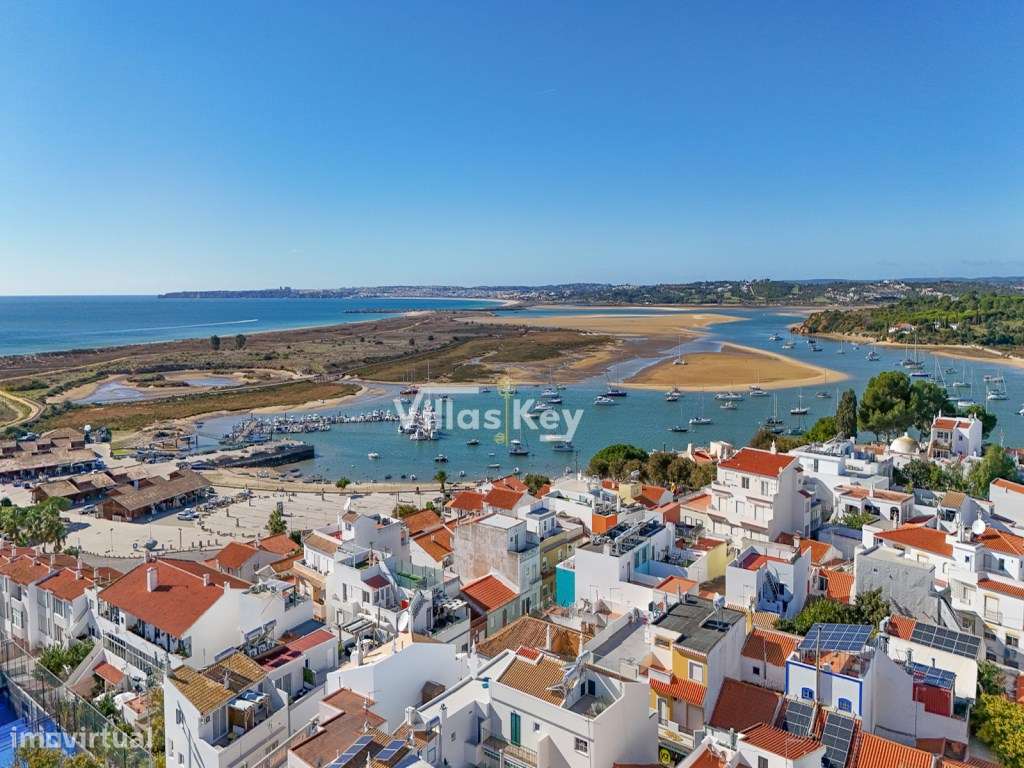 Apartamento T1 situado no centro de Alvor-21