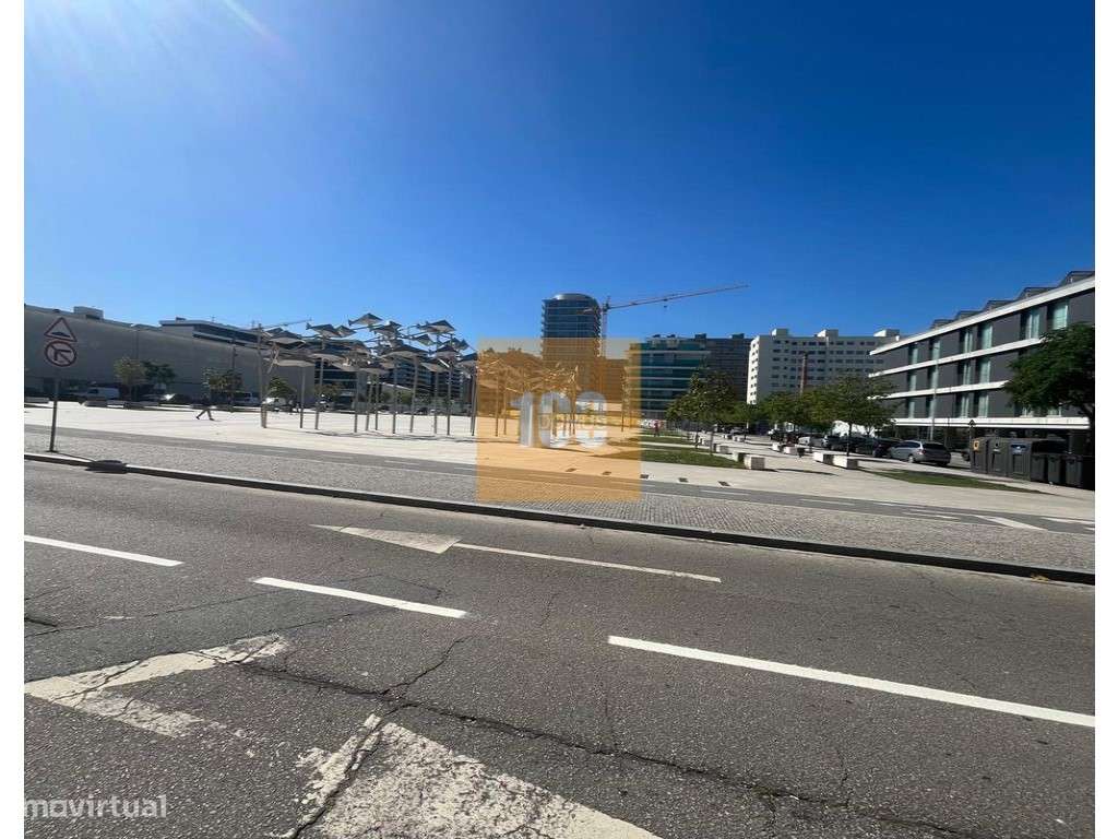 T2 com varanda em Matosinhos Sul-18