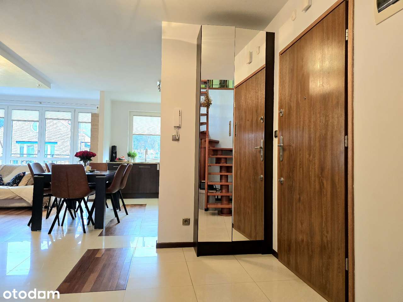 Dwupoziomowy apartament z duszą | Gdynia Dąbrowa | ul. Gorczycowa-6