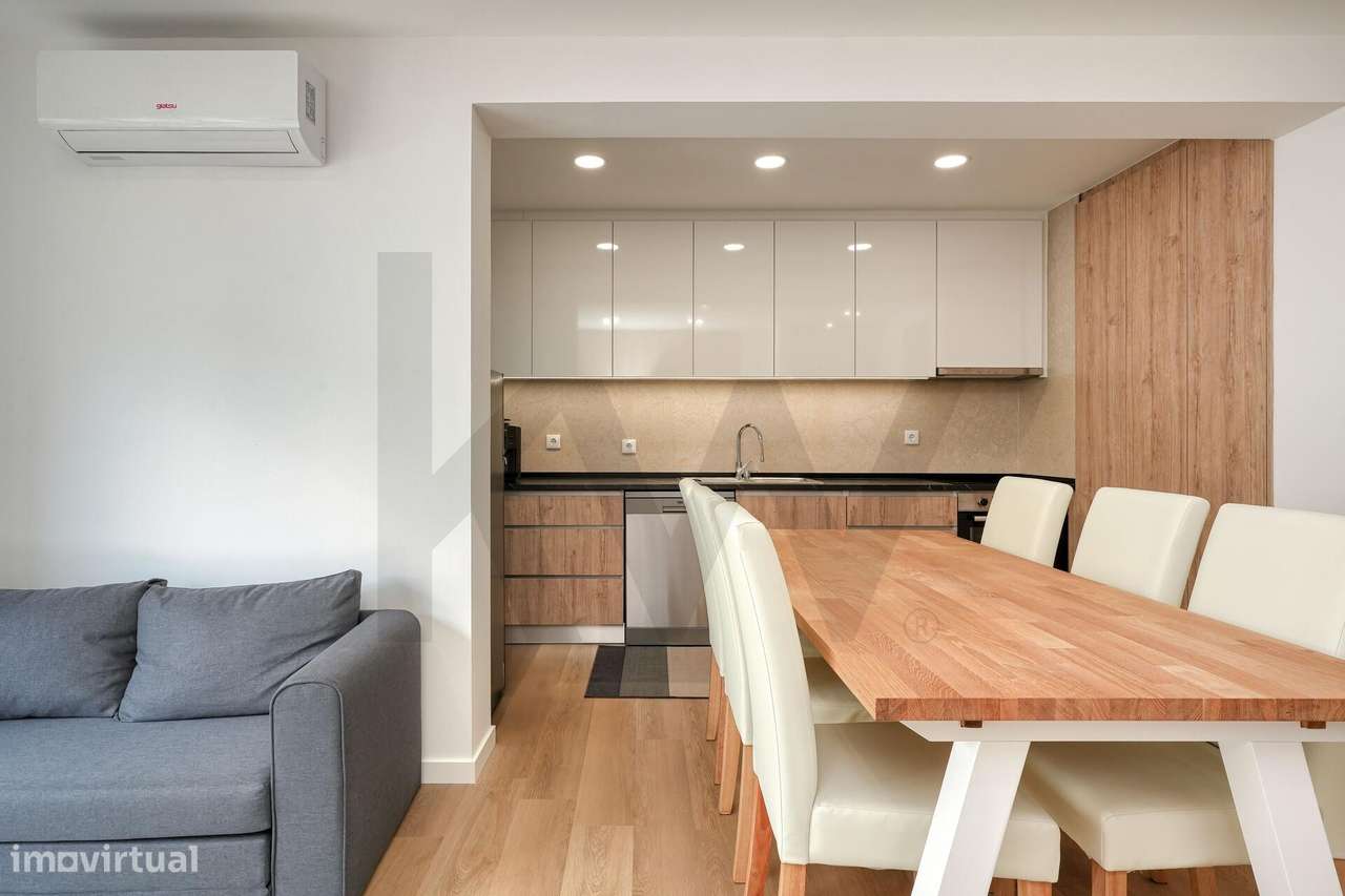 Apartamento T2 - Totalmente remodelado I São Martinho do Porto - Grande imagem: 4/37