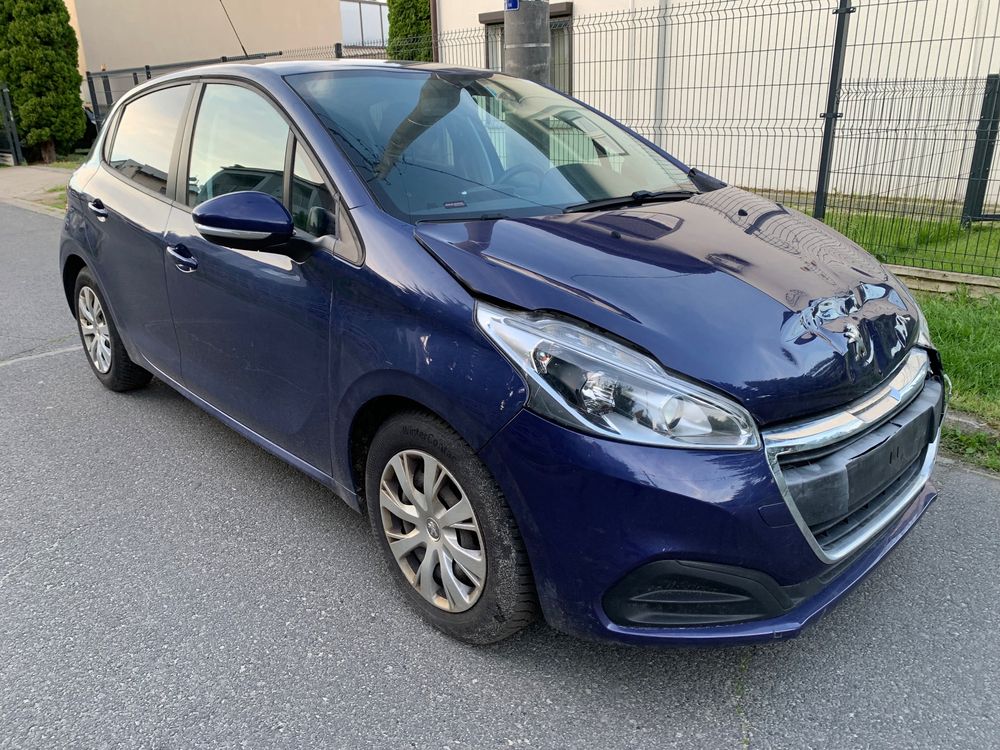 Peugeot 208 I (2012-2019) 1.6 BlueHDi Active S&S 2016