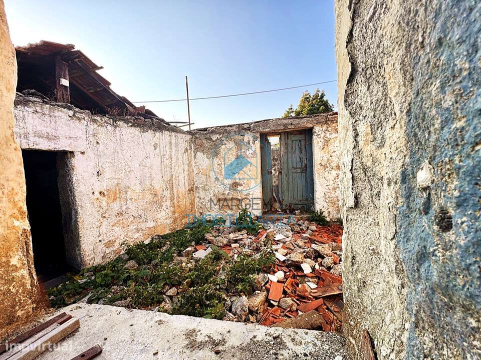 Moradia térrea para Restauro | 581 m²-18