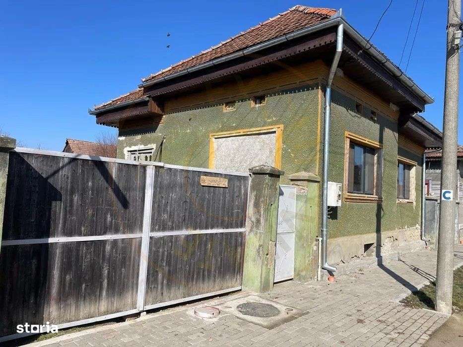 Casa de vanzare Dragus Brasov - Imagine principală: 2/5