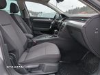 Volkswagen Passat 2.0 TDI EVO Essence DSG - 17