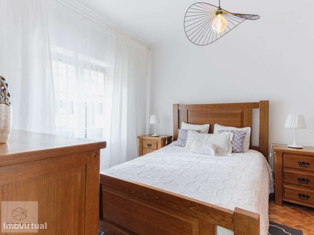 Apartamento T2 em São Domingos de Benfica-13