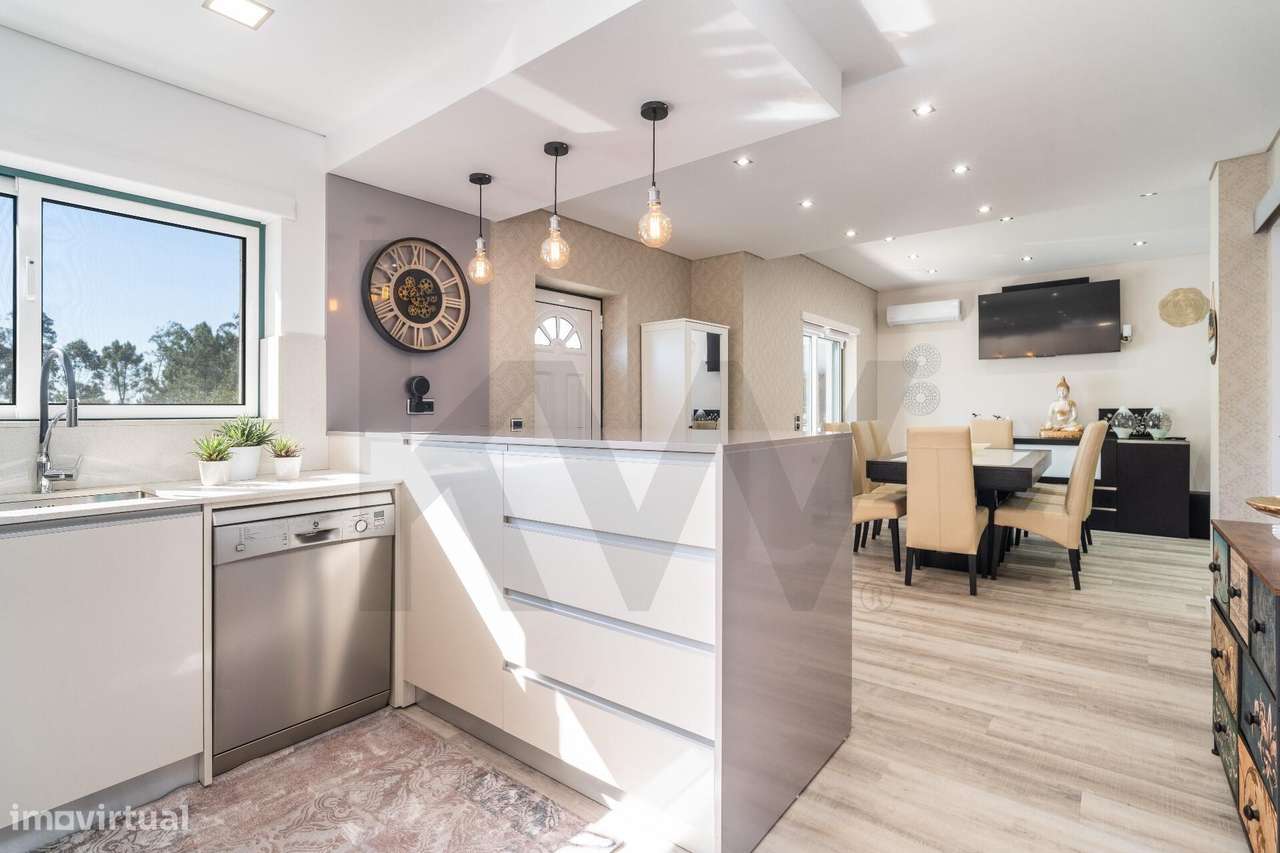 Moradia T6 Renovada em Logo de Deus – Espaço, Conforto e Tranquilidade - Grande imagem: 4/45