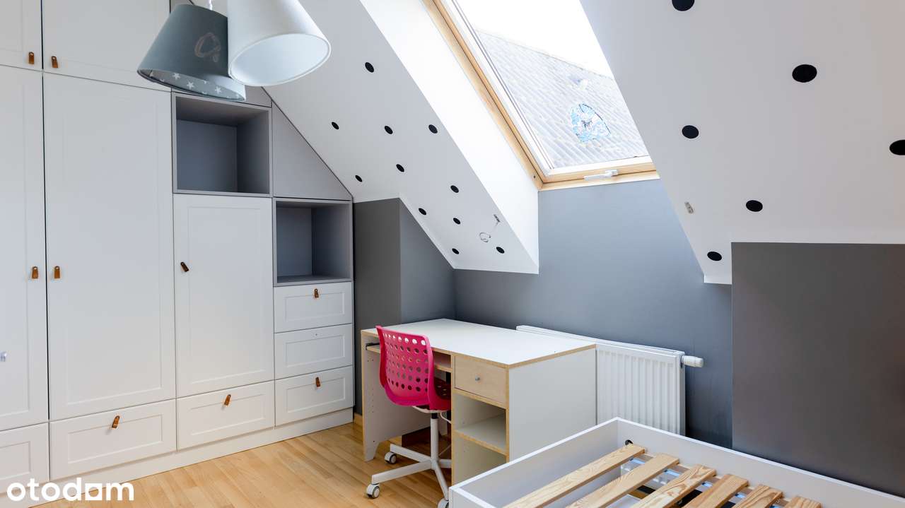 KARŁOWICE- 4 pok. z balkonem, klimatyzacja, garaż-13