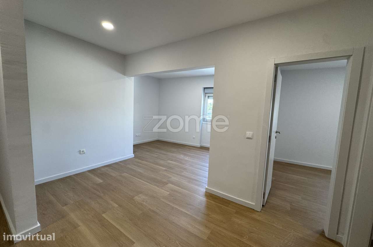 Apartamento T1 Remodelado em Camarate, Loures - Grande imagem: 3/11