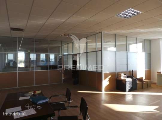 ARRENDAR Armazém industrial moderno proximo Aeroporto e MARL - Grande imagem: 5/9