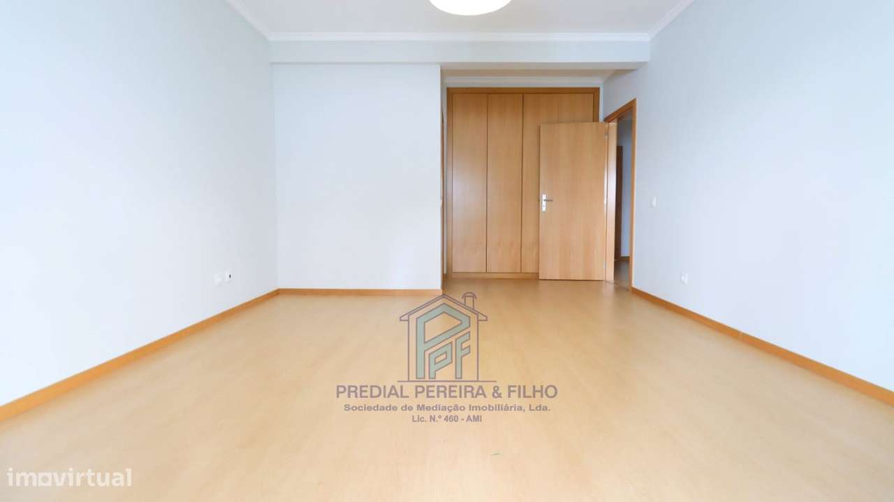 Apartamento T2  com Terraço - Baguim / Igreja-22