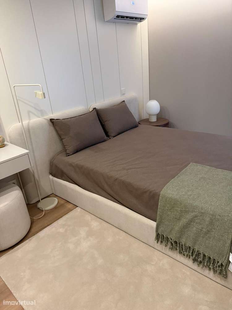 Apartamento T1 novo em condomínio fechado com piscina-14