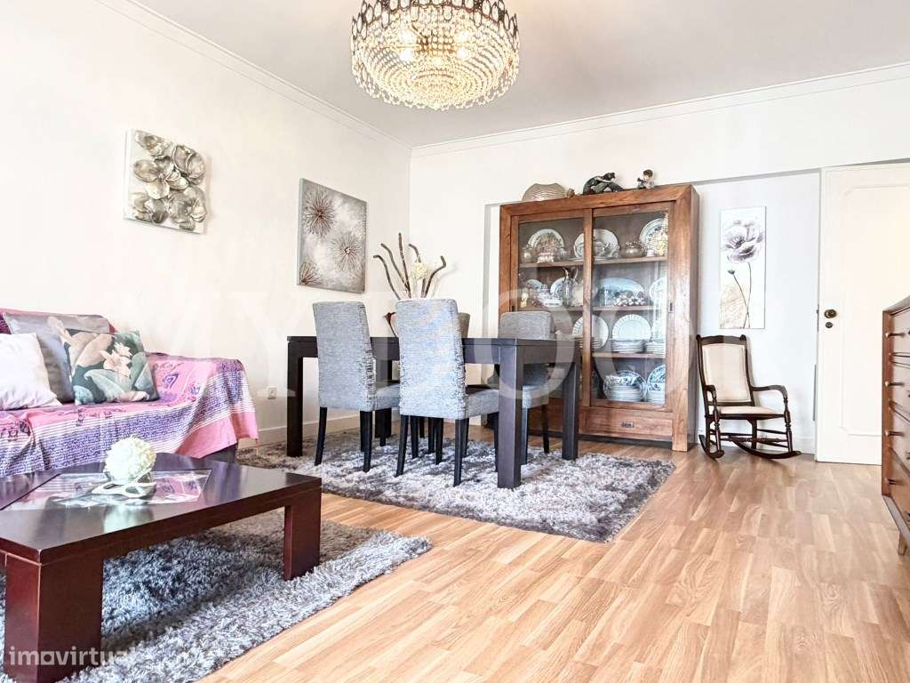 Apartamento T2 - Bobadela - c/ Parqueamento - Arrecadação-8