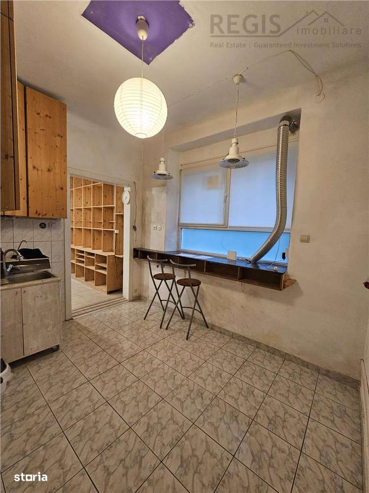 Spatiu comercial Central cu loc de parcare propriu - Imagine principală: 4/8