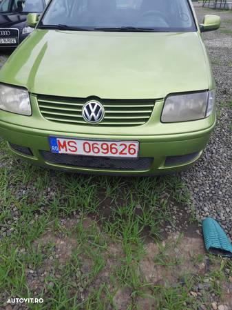 Dezmembrez VW Polo 6N2 - 1