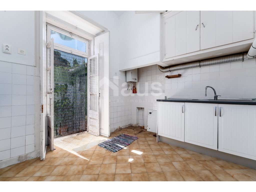 Prédio para venda na Baia do Seixal-22