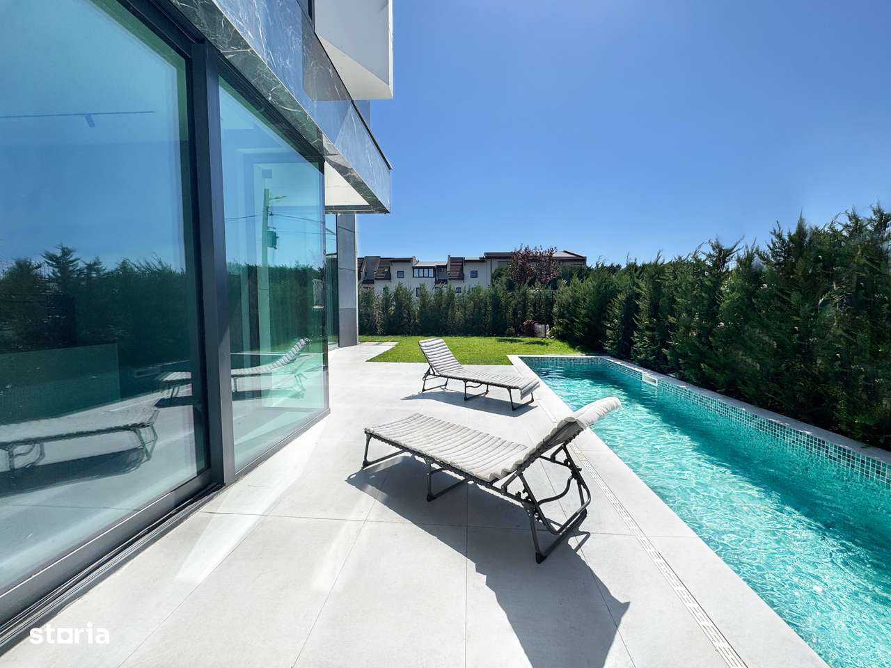 NEXO Nature Pipera-Vile Inteligente-Piscină Încălzită-5dormitoare-4bai - Imagine principală: 5/25