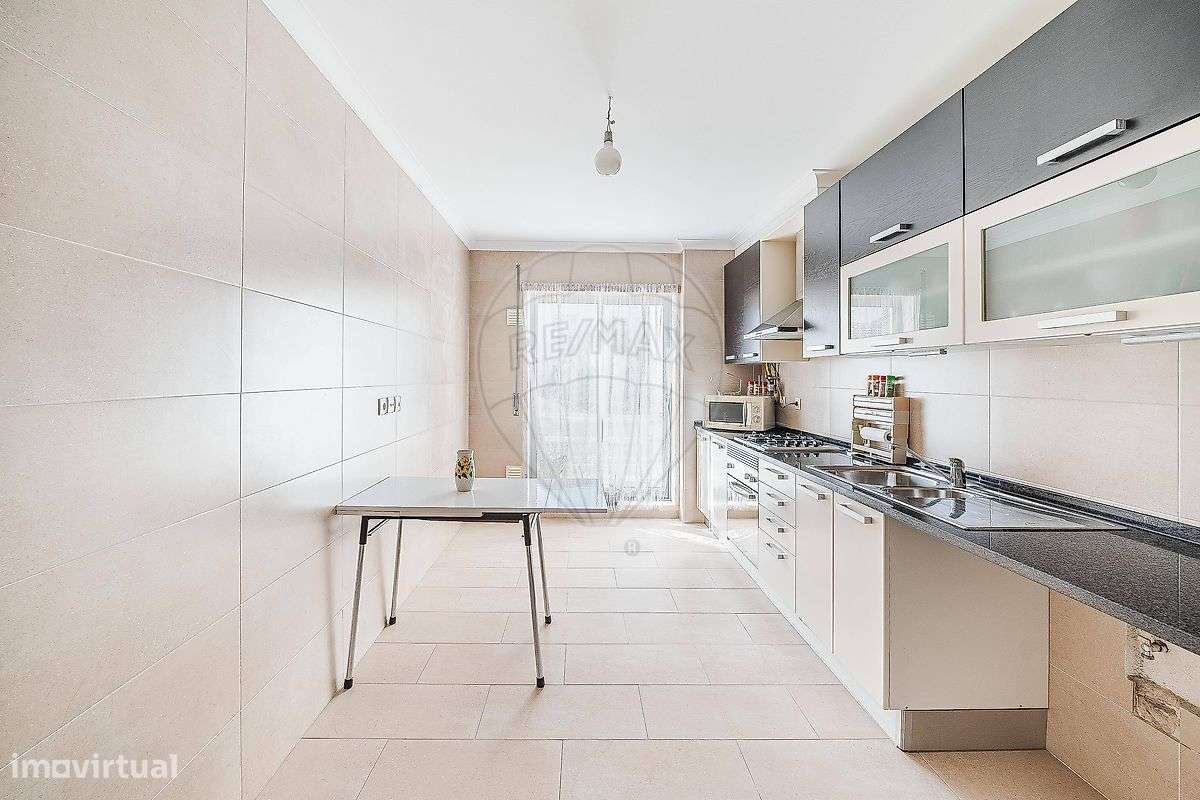 Apartamento T2 para venda-0