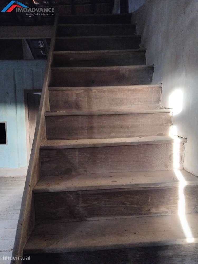 Casa centenária situada numa aldeia no concelho de Penacova, Coimbra-37