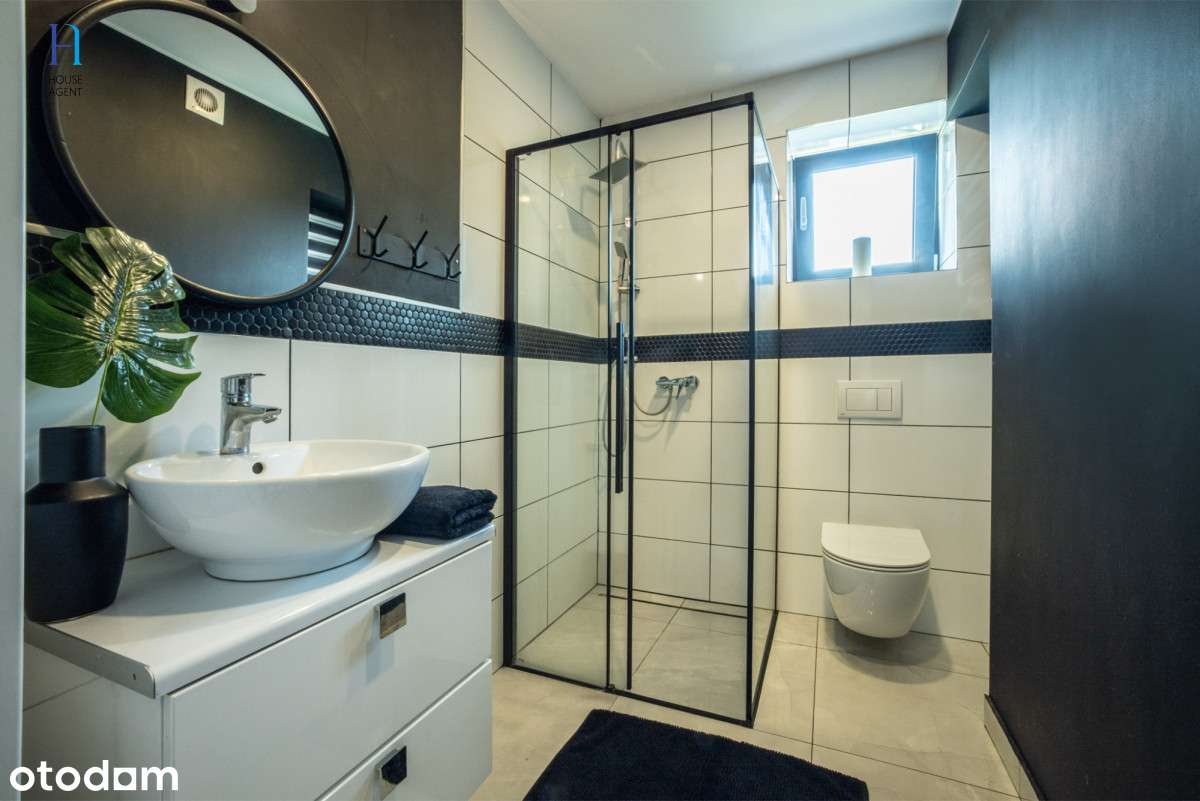 Duży dom -  600m od ścisłego centrum Łasku-6