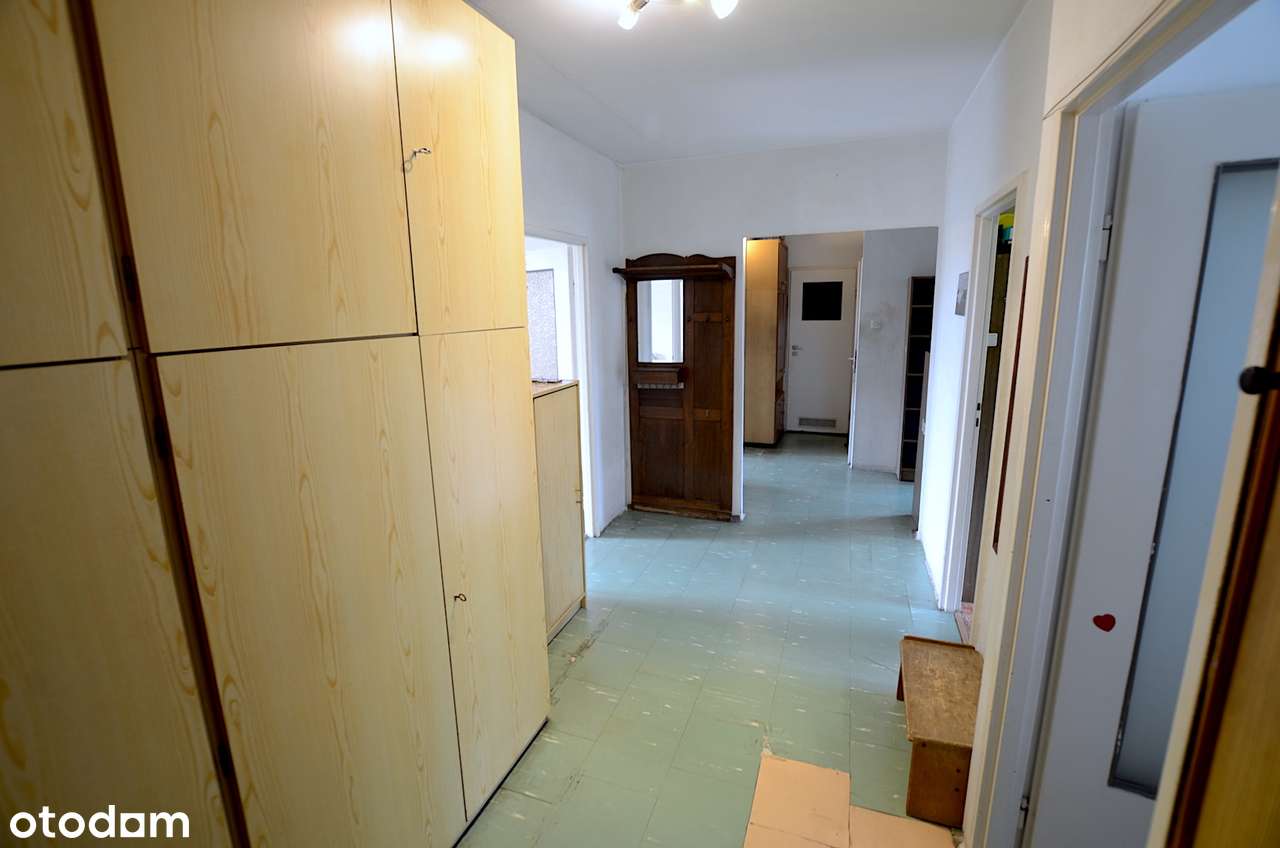 5-pokojowe 90m2 / Gocław ul. Mikołajczyka / C. H. Promenada-10