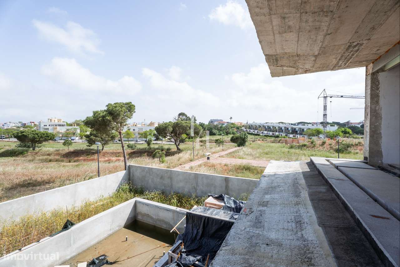 Moradia T3+2 para venda nas Gambelas, em Faro-14