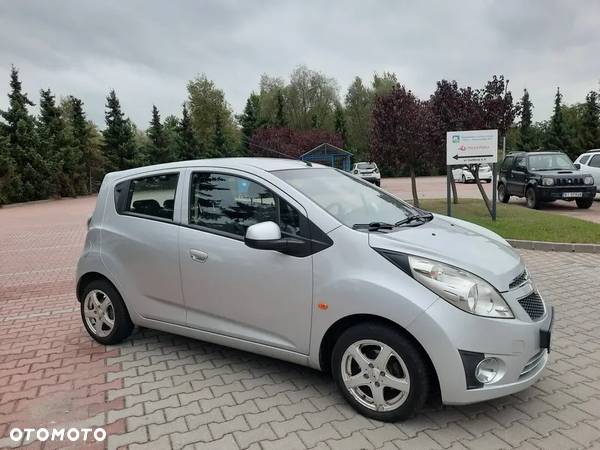 Chevrolet Spark - 12