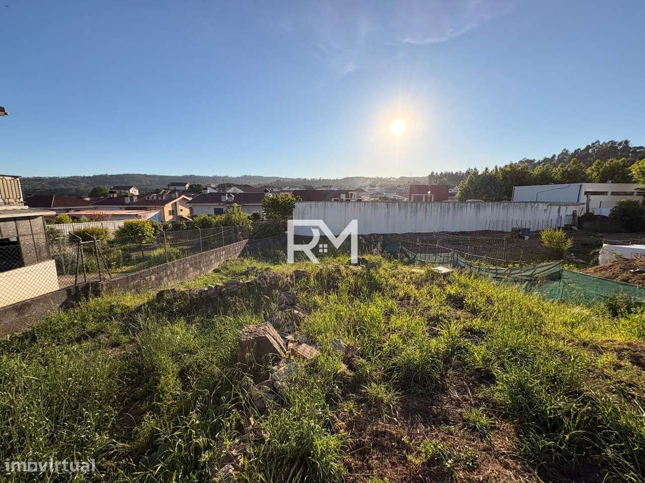 TERRENO PARA CONSTRUÇÃO DE MORADIA | SOBRADO, VALONGO-11