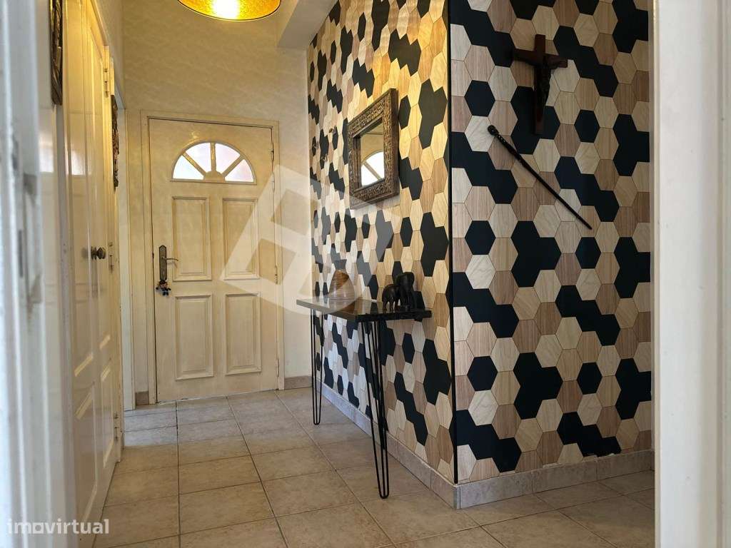 Quinta rodeada de natureza c/ moradia T6 - Zona da Bairrada - Grande imagem: 4/60