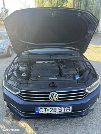 Volkswagen Passat Variant 2.0 TDI DSG (BlueMotion Technology) Highline - 5