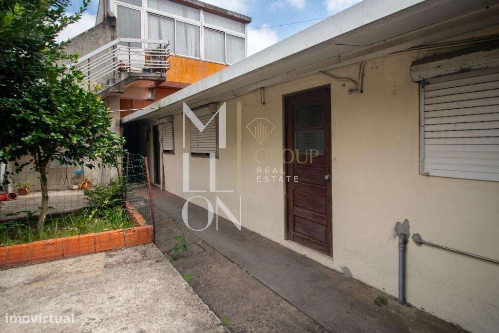 Moradia T6 com Terreno no Centro da Areosa – Potencial para Construção - Grande imagem: 5/42