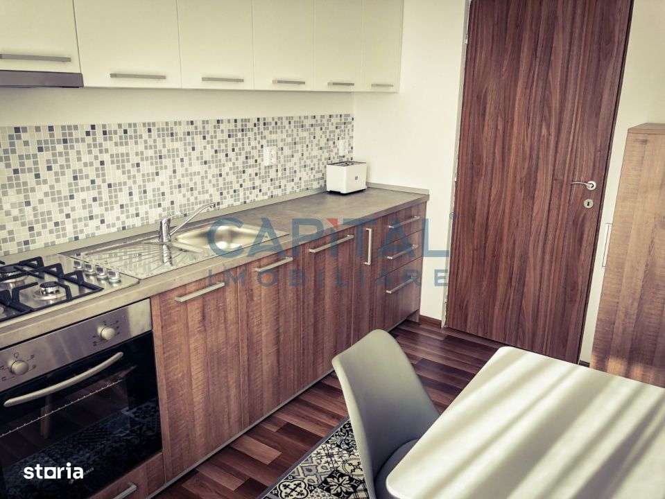 Apartament cu 2 camere de vanzare, Dambul Rotund-4