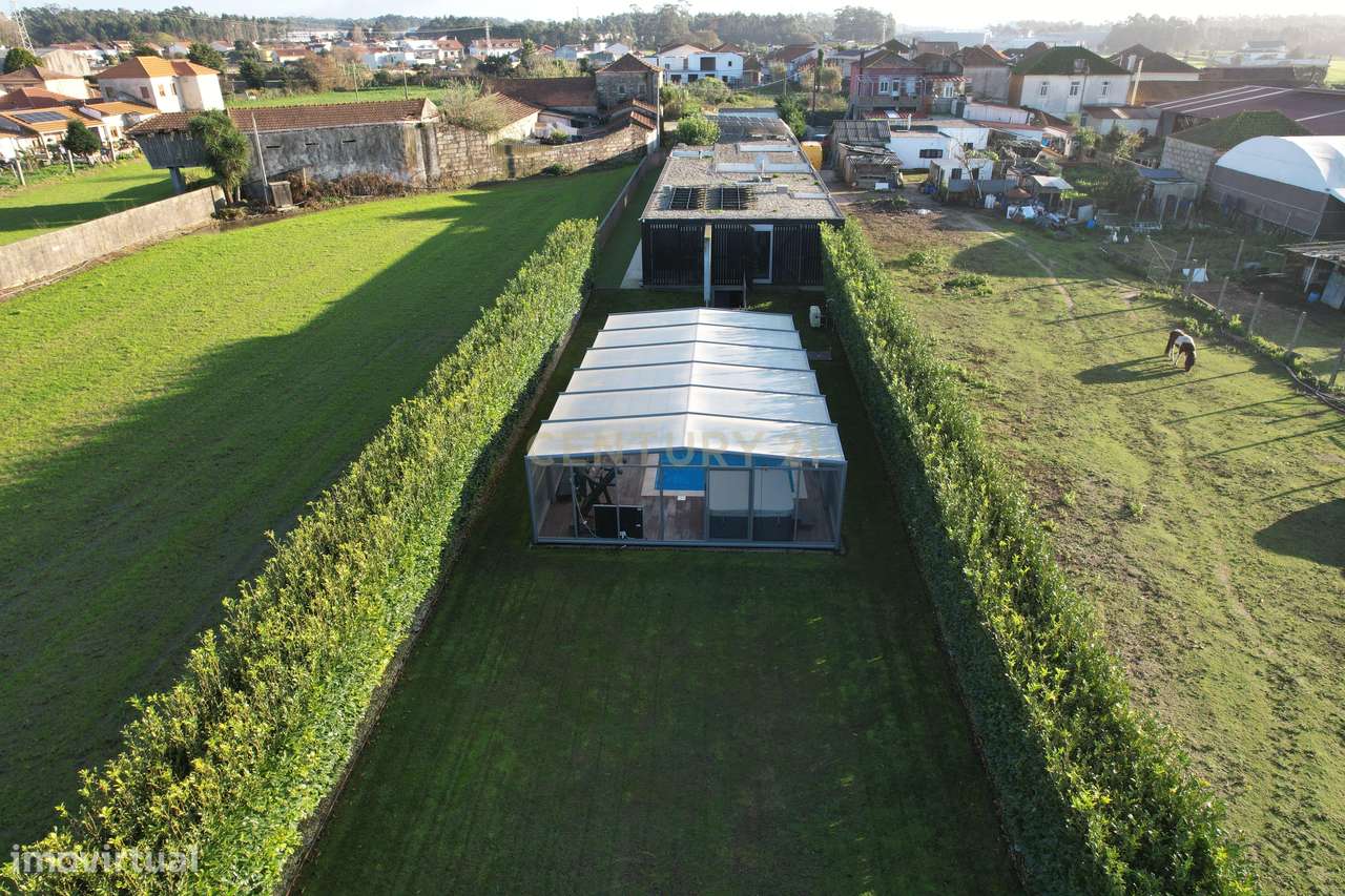 Moradia Térrea de Luxo com Piscina Aquecida e Jacuzzi a 2 km da Praia-54