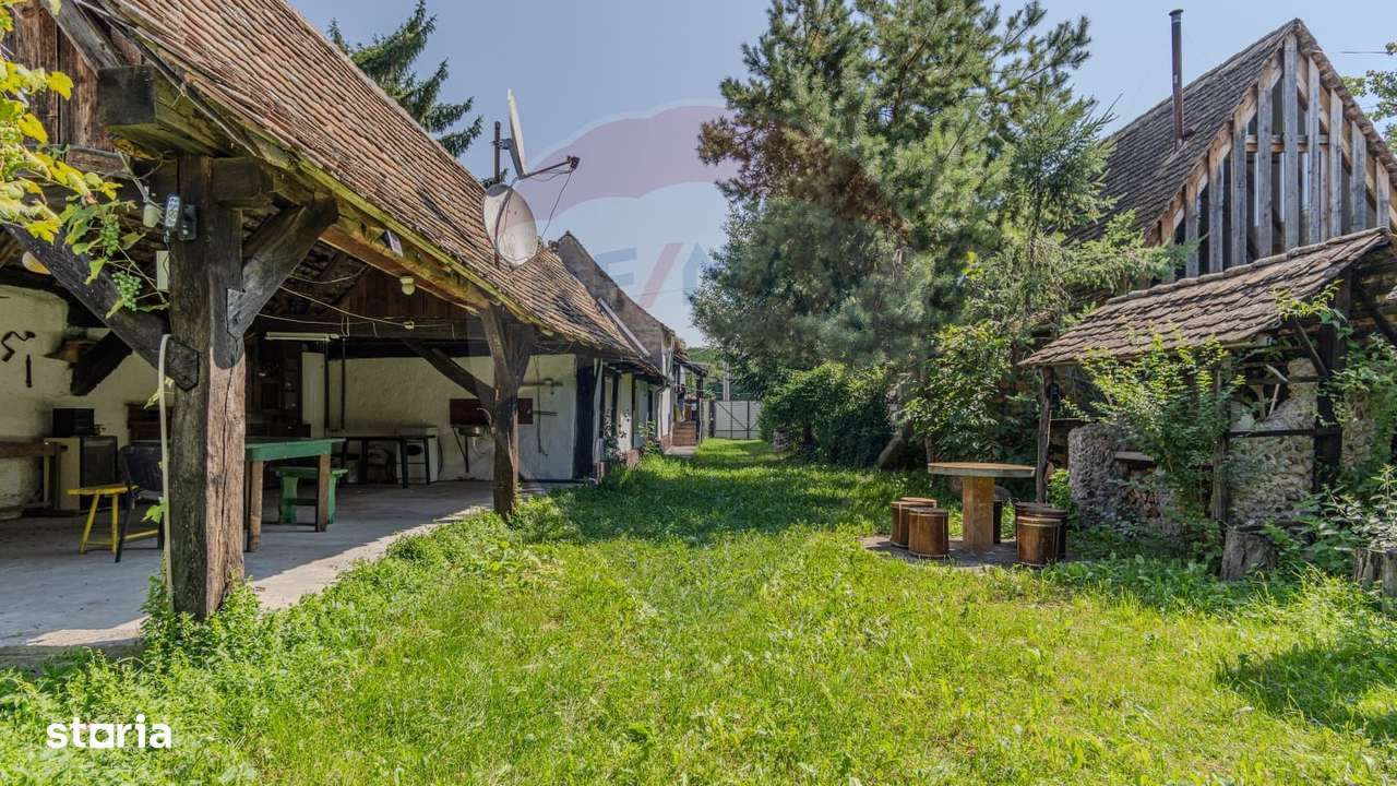 Casă saseasca cu Poveste in inima Transilvaniei/5500 mp teren/Bunesti - Imagine principală: 4/20