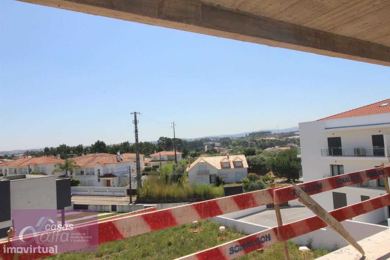 Apartamento T4 Novo em Parceiros Leiria-21