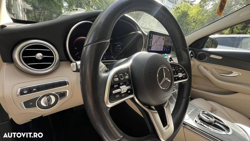 Mercedes-Benz C 220 d Aut - 12