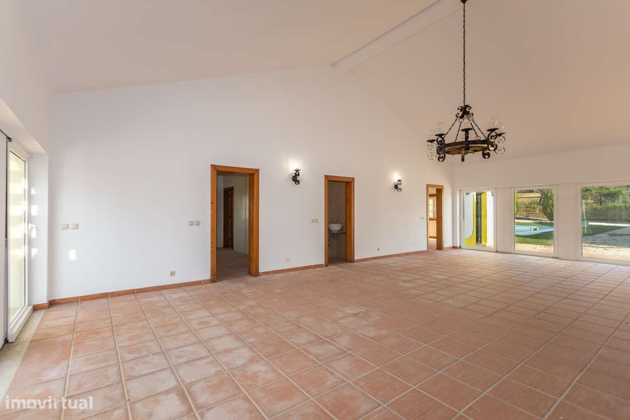 Herdade Exclusiva em Alenquer - Uma Oportunidade Única!-6