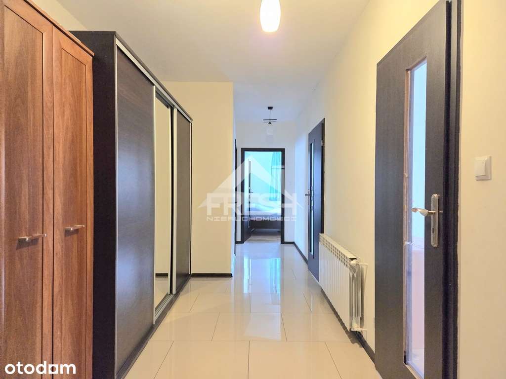 Dom w Bladowie z dużym ogrodem i tarasem-14