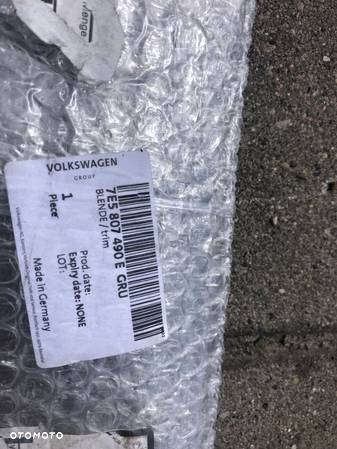 Volkswagen T5 LIFT Kratka Prawa Orygin 7E5807490E - 4