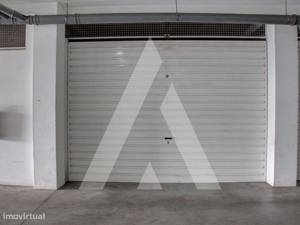 Apartamento T3 Oliveira do bairro-42