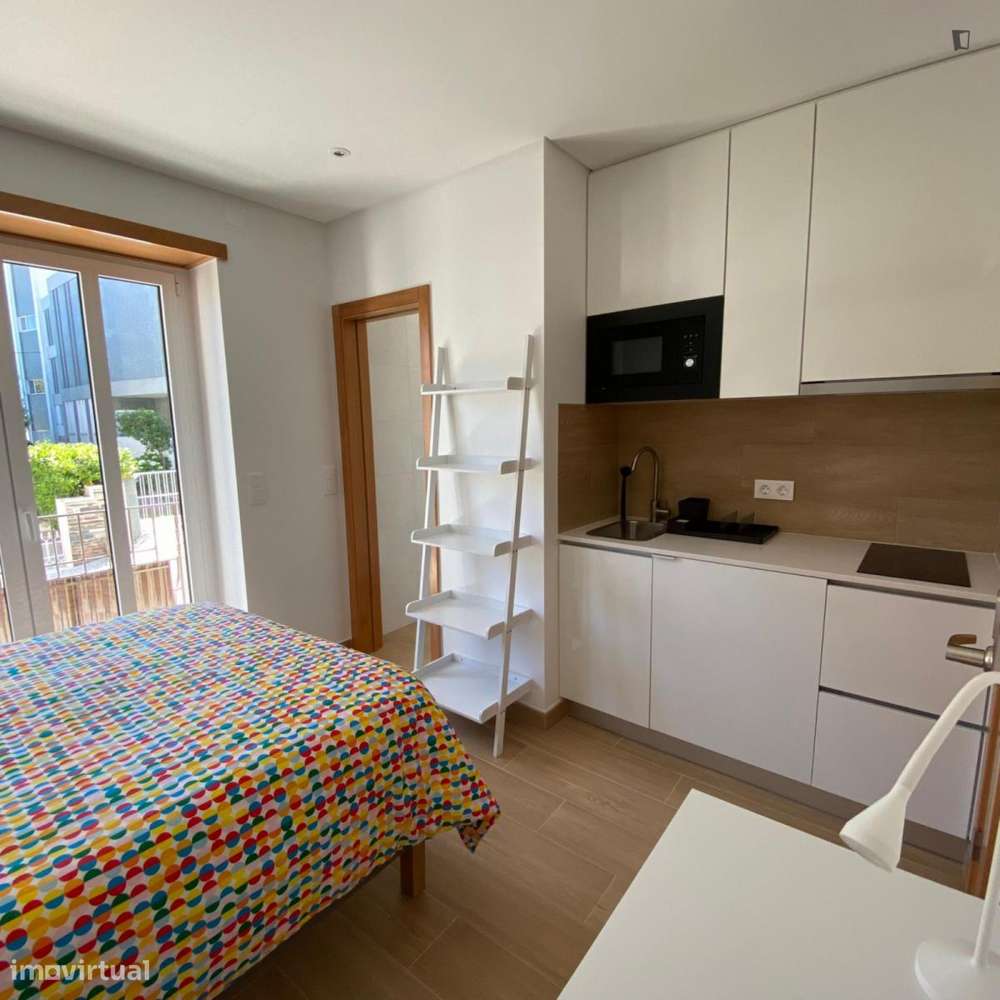 Estúdio - localizado em Cidral Coimbra - Grande imagem: 5/10