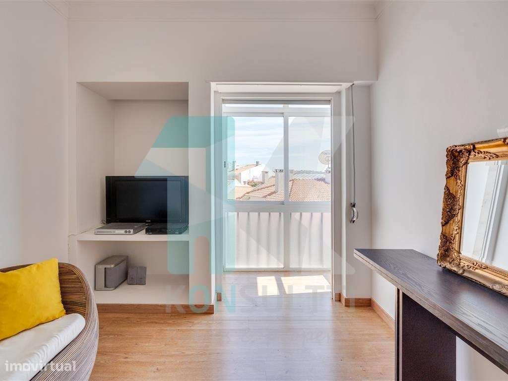 T1 Arrendamento na Cruz Quebrada - Grande imagem: 3/16