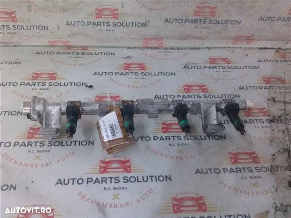 injectoare   4 buc   ford focus 2 2004 2010 - 1