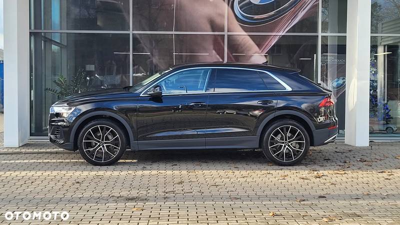 Audi Q8 55 TFSI mHEV Quattro Tiptronic - 2